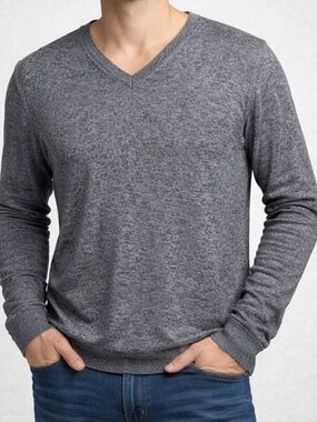 American Eagle Sweater Mens Size XL Gray V-Neck Lightweight Preppy Soft